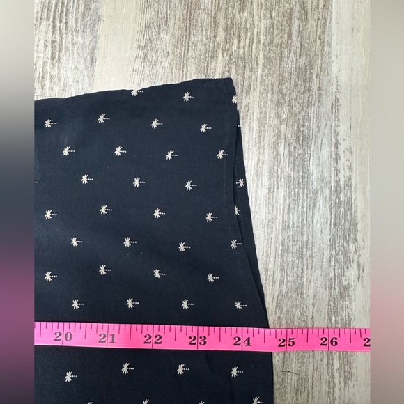 J. Crew Silk Tie Neck in Palm Tree Novelty Print Tank Top Blouse Size 6 - Picture 10 of 10